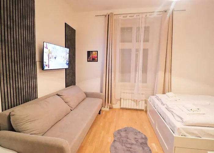 Spacious In The Center Of Apartmán