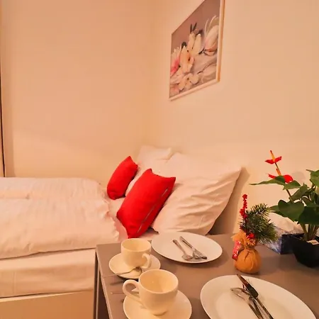 Spacious In The Center Of * 프라하